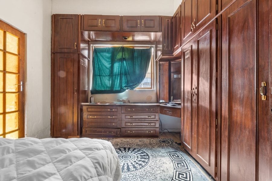 2 Bedroom Property for Sale in Observatory Western Cape